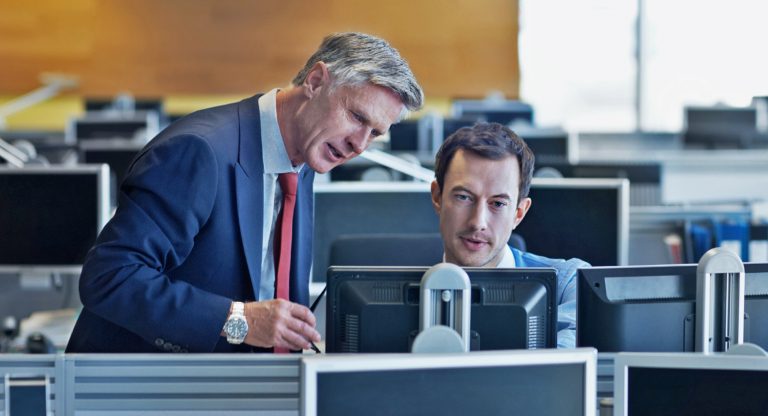 Открытие и регистрация ООО с иностранным участием в России в 2024 году: пошаговая инструкция и сроки