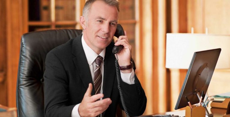 Юристы и адвокаты по новостройкам: консультации